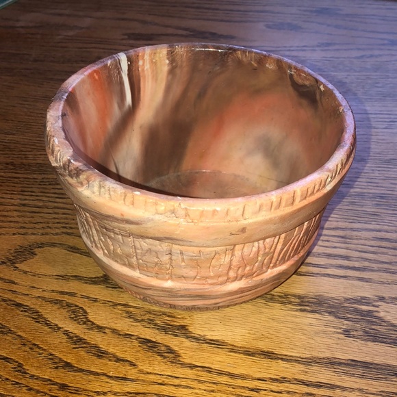Hand made art pottery. Comanche pottery east 6” bucket. Mississippi mud - Picture 1 of 5